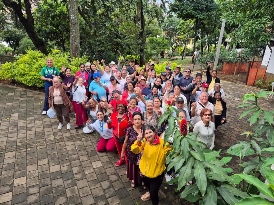 Imagen-Centros-Vida-Gerontologicos-de-Medellin-GRUPO-2-1